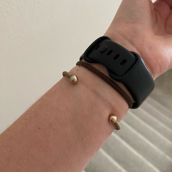 Mia & Tess cream bracelet - Picture 7 of 7